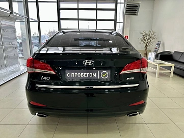 Hyundai i40, 2014г, передний привод, автомат