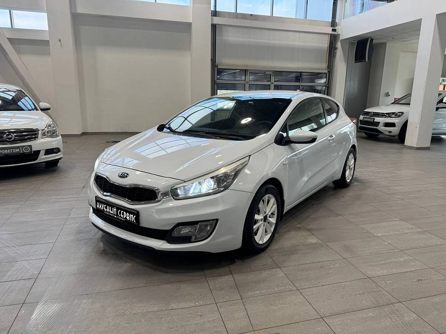 Kia Ceed, 2014г., передний привод, механика