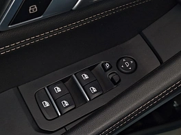 BMW X6, 2024г, полный привод, автомат