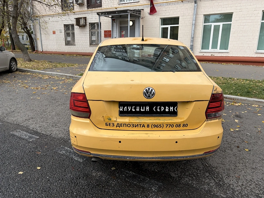 Volkswagen Polo, 2016г., передний привод, механика