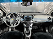Chevrolet Cruze, 2014г., передний привод, механика