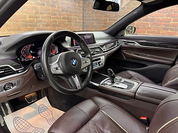 BMW 7 серии, 2020г., полный привод, автомат