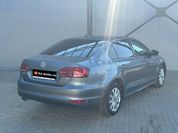 Volkswagen Jetta, 2014г., передний привод, робот