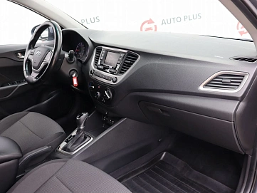 Hyundai Solaris, 2018г, передний привод, автомат