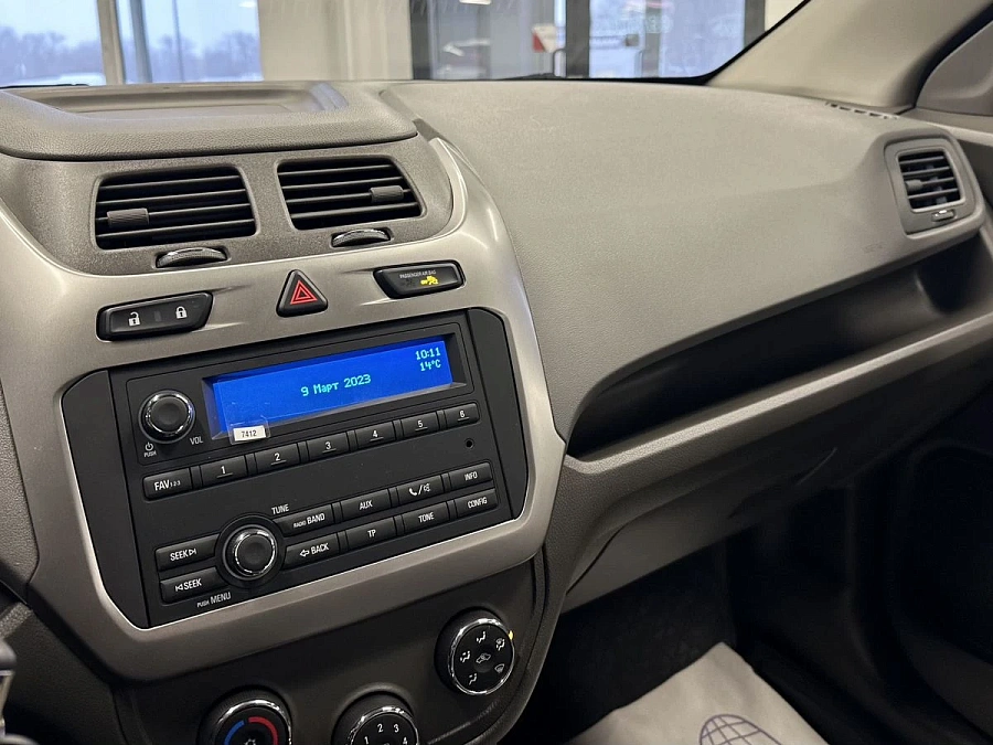 Chevrolet Cobalt, 2023г., передний привод, автомат