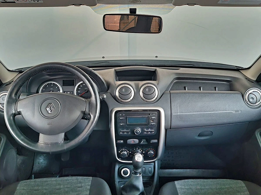 Renault Duster, 2014г., полный привод, механика