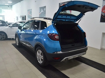Renault Kaptur, 2017г, полный привод, автомат