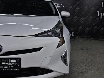 Toyota Prius, 2016г, передний привод, автомат