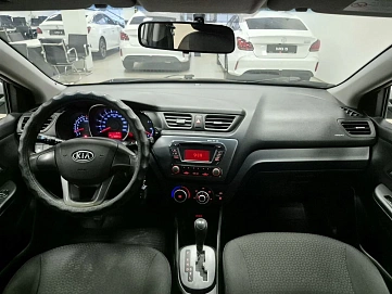 Kia Rio, 2012г, передний привод, автомат