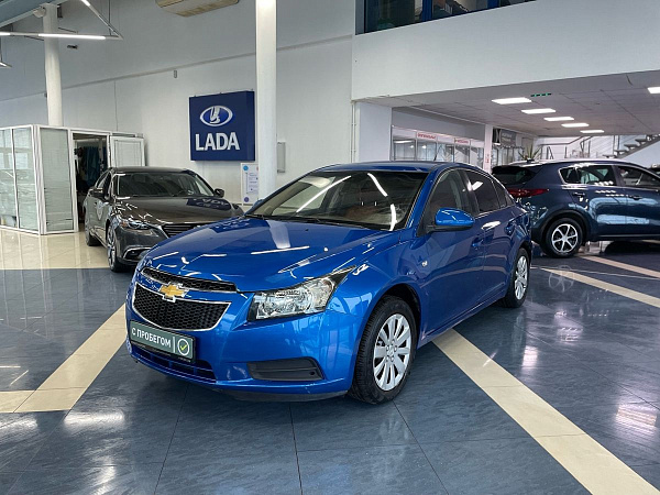 Chevrolet Cruze, 2009г., передний привод, автомат