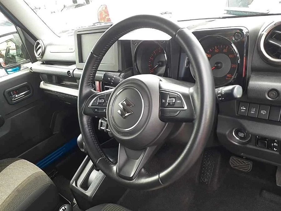 Suzuki Jimny, 2022г., полный привод, автомат