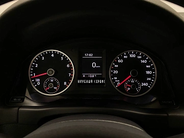 Volkswagen Tiguan, 2014г, передний привод, механика