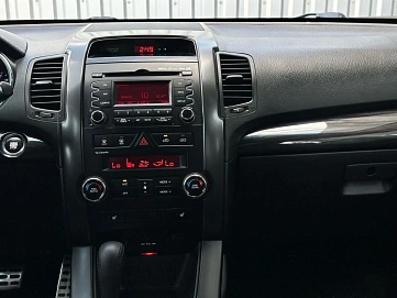 Kia Sorento, 2012г, полный привод, автомат
