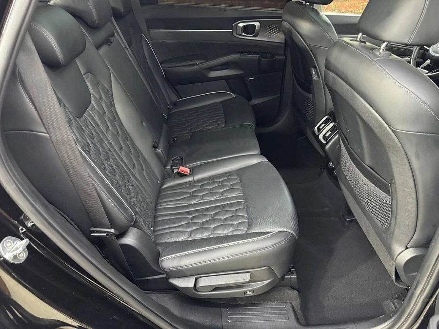 Kia Sorento, 2021г., полный привод, автомат