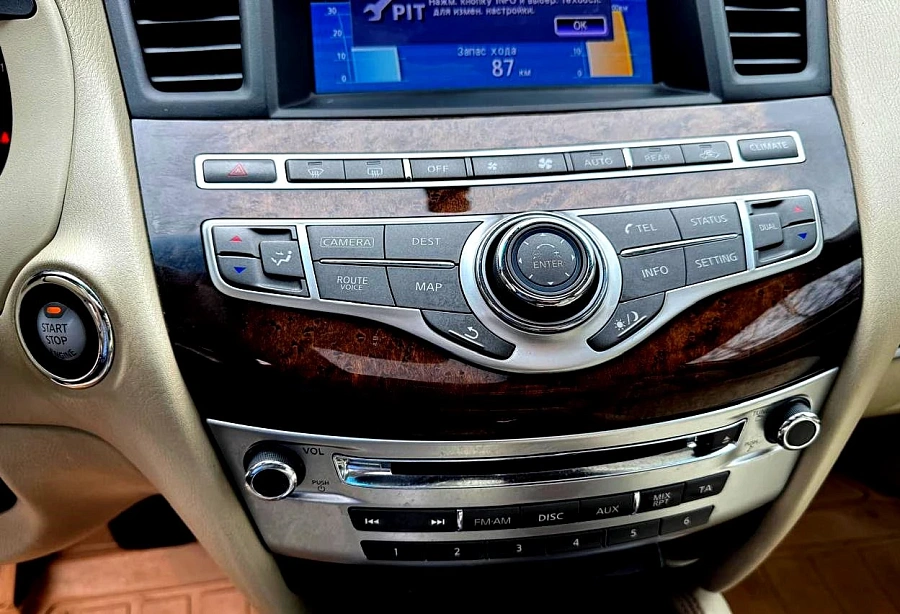 Infiniti JX, 2013г., полный привод, вариатор