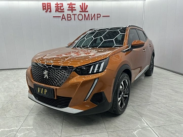 Peugeot 2008, 2021г, передний привод, робот