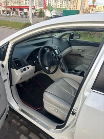 Toyota Venza, 2009г, передний привод, автомат