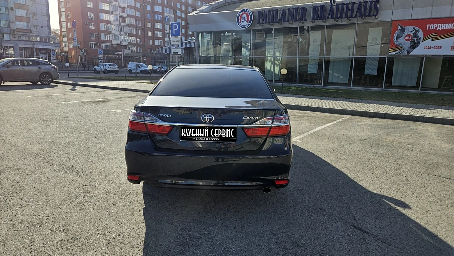Toyota Camry, 2015г., передний привод, автомат