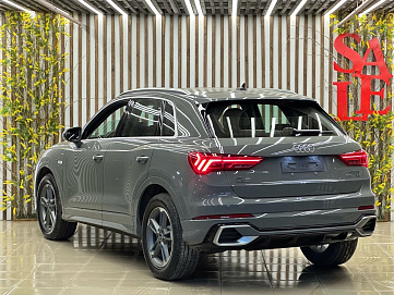 Audi Q3, 2024г, передний привод, робот