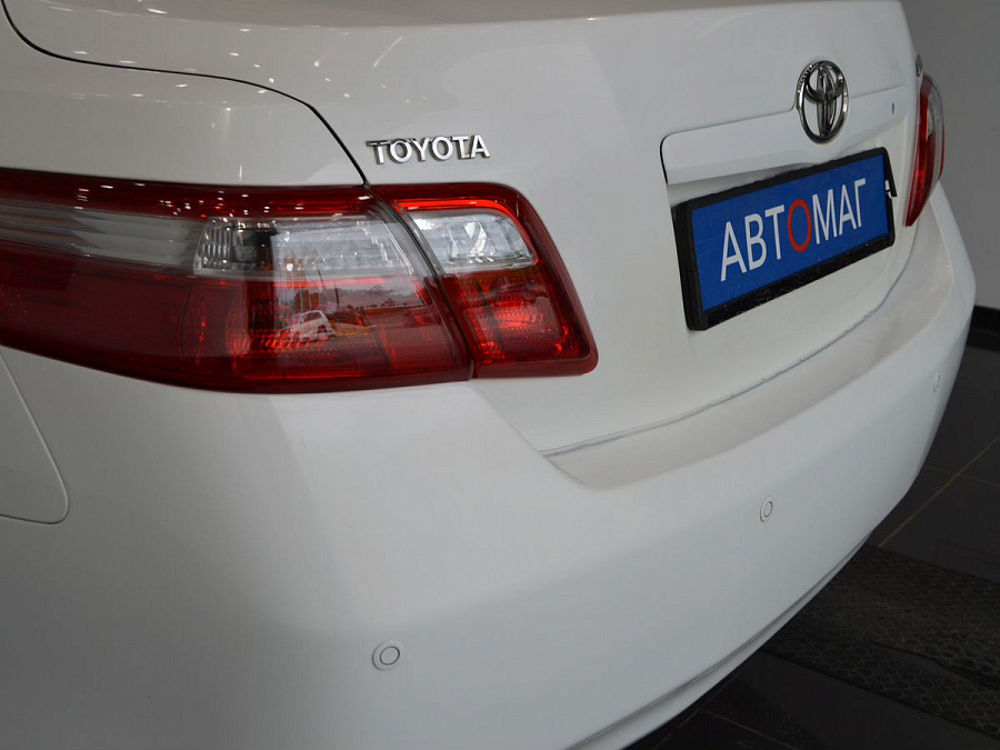 Toyota Camry, 2011г., передний привод, автомат