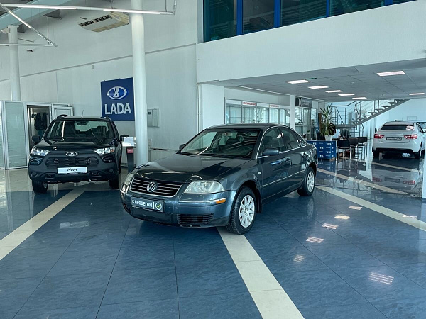 Volkswagen Passat, 2001г., передний привод, механика