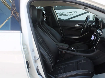 Mercedes-Benz , 2015г., полный привод, робот