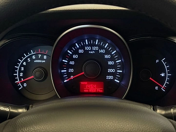 Kia Rio, 2011г., передний привод, механика