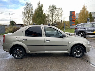 Renault Logan, 2010г, передний привод, механика