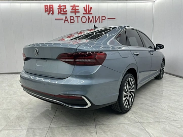 Volkswagen Lavida, 2022г, передний привод, робот