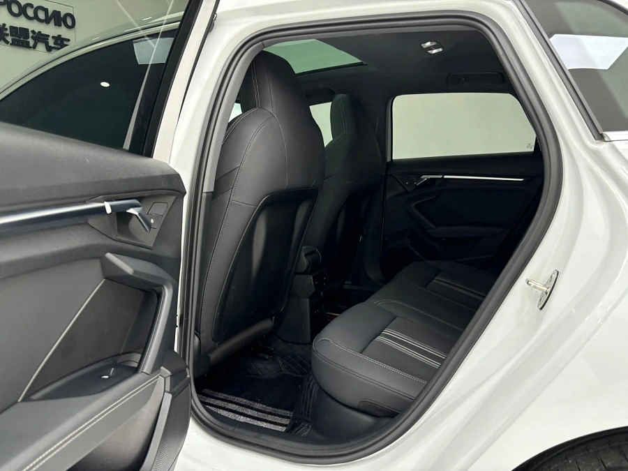 Audi A3, 2021г., передний привод, автомат