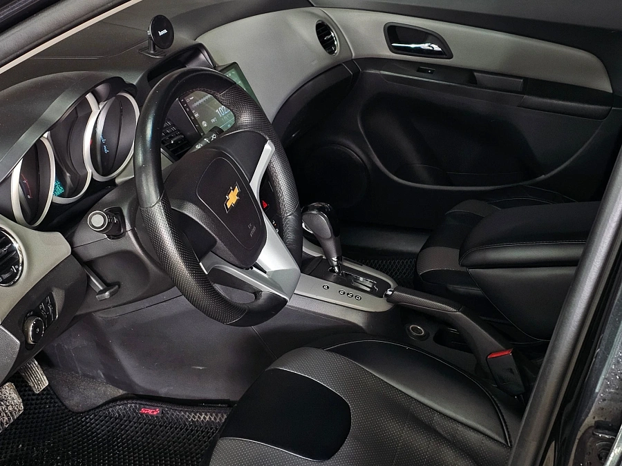 Chevrolet Cruze, 2012г., передний привод, автомат