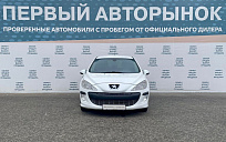 Peugeot 308, 2010г., передний привод, механика