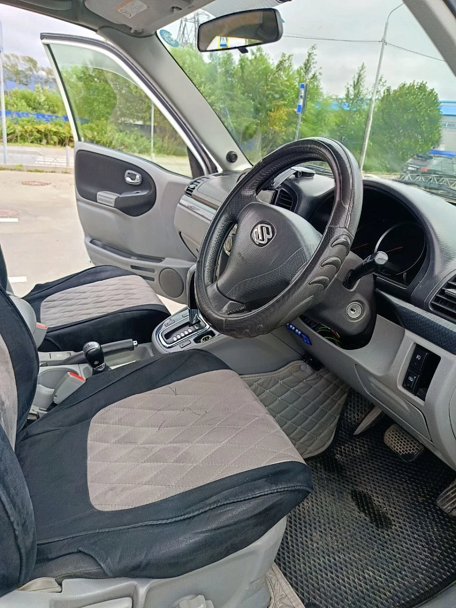 Suzuki Escudo, 2003г., полный привод, автомат