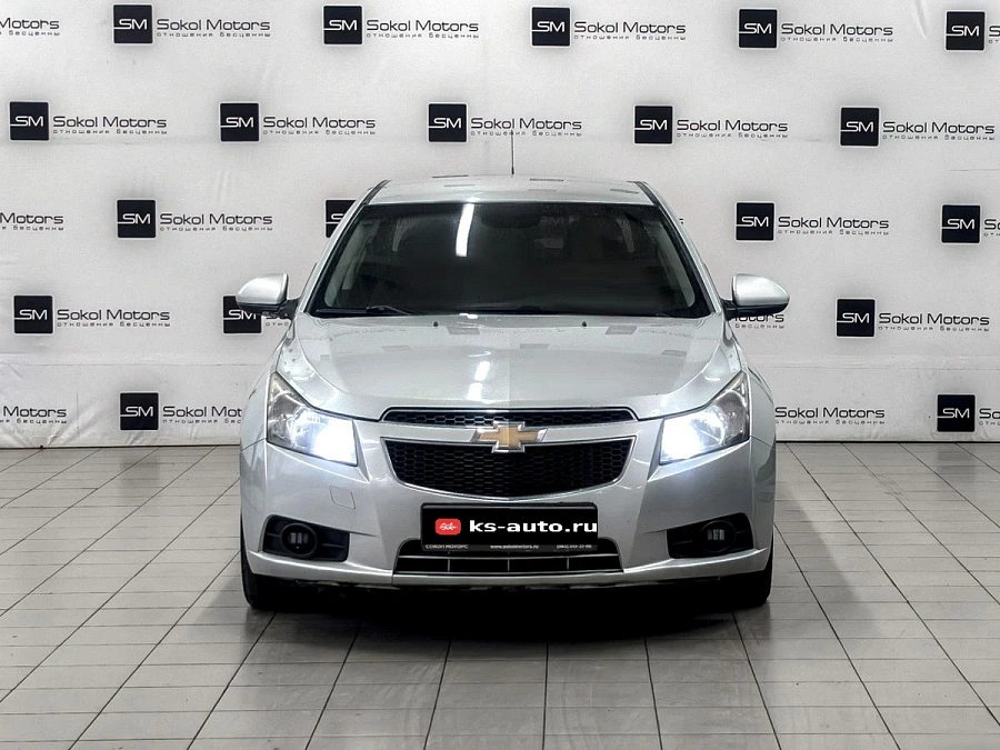 Chevrolet Cruze, 2011г., передний привод, механика