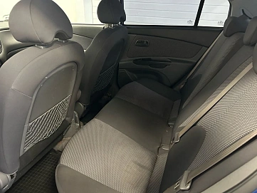 Kia Rio, 2010г, передний привод, механика