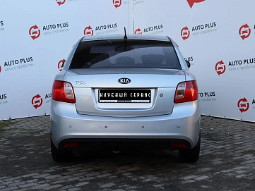 Kia Rio, 2010г, передний привод, механика