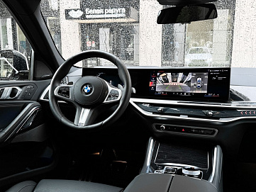 BMW X6, 2024г, полный привод, автомат