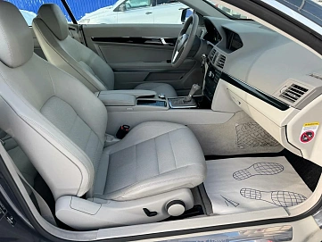 Mercedes-Benz E-Класс, 2011г, задний привод, автомат