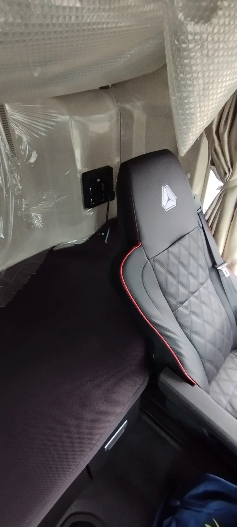 Sinotruk Sitrak C7H MAX, 2023г.