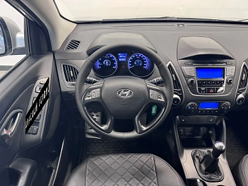 Hyundai ix35, 2011г, передний привод, механика