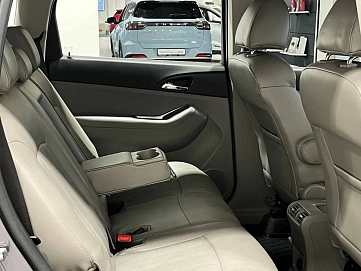 Chevrolet Orlando, 2012г, передний привод, автомат