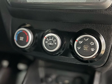 Kia Rio, 2015г, передний привод, механика