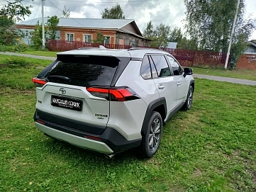 Toyota RAV4, 2024г, полный привод, вариатор