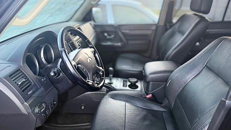 Mitsubishi Pajero, 2012г, полный привод, автомат