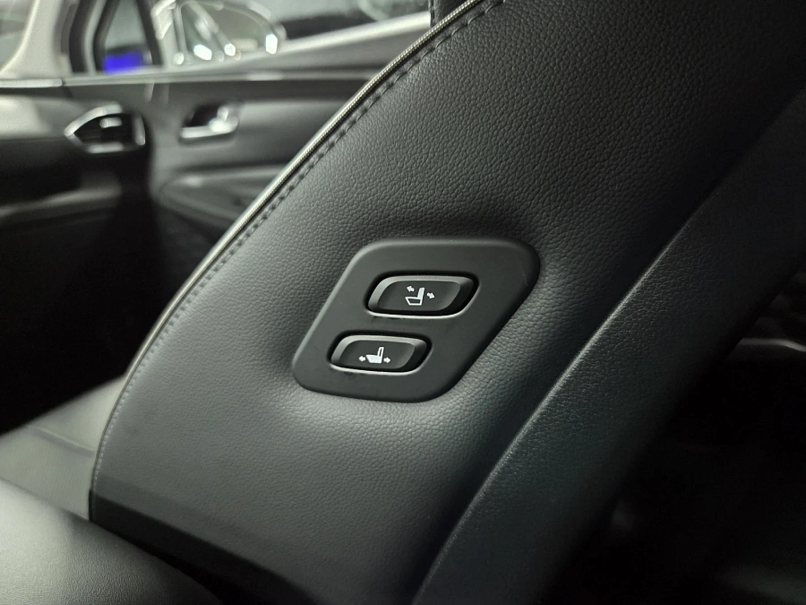 Hyundai Santa Fe, 2023г., полный привод, автомат