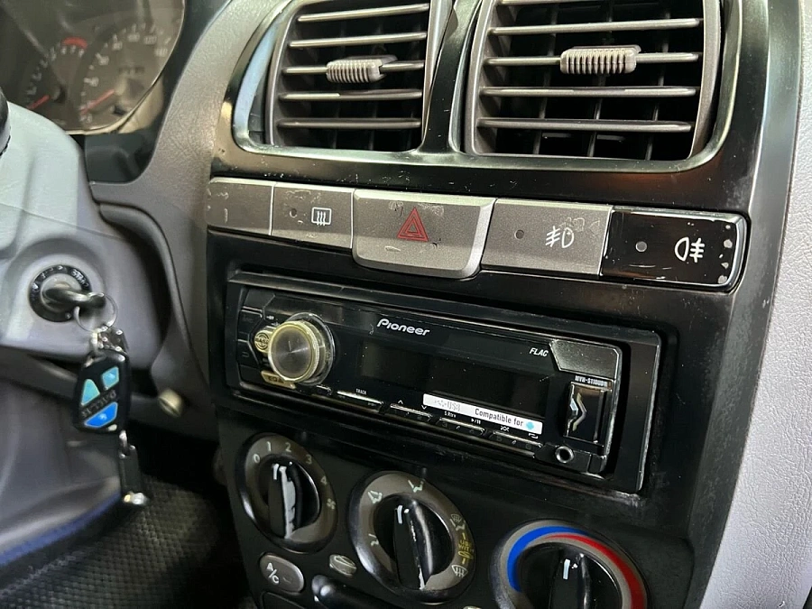 Hyundai Accent, 2006г., передний привод, механика