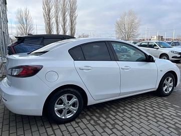 Mazda 3, 2012г, передний привод, автомат