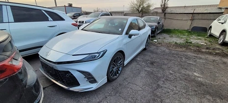 Toyota Camry, 2026г, передний привод, вариатор