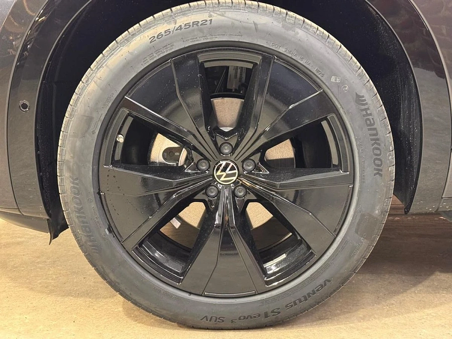 Volkswagen Tavendor, 2025г., полный привод, робот