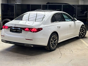 Mercedes-Benz E-Класс, 2025г, задний привод, автомат